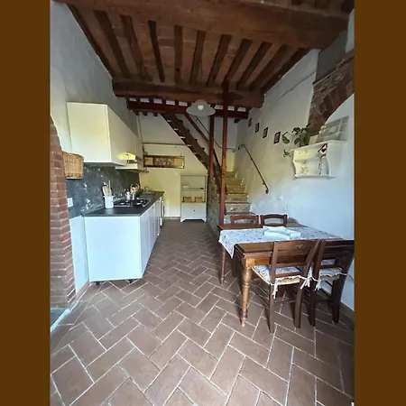 La Casa Del Tiglio Εξοχικό σπίτι *